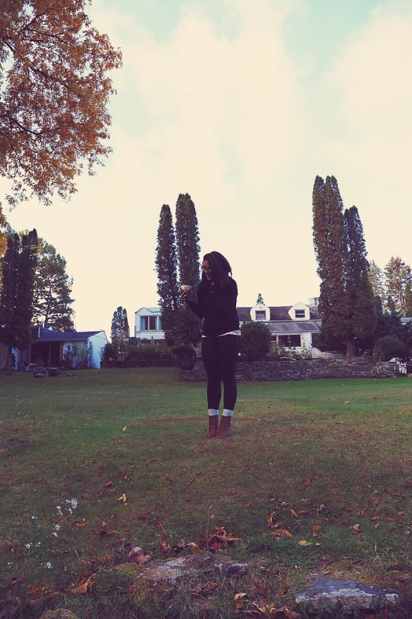 BTS photoshoot in Woodstock NY - behind the scenes Layla L'obatti & Josh  morning coffee by the stream