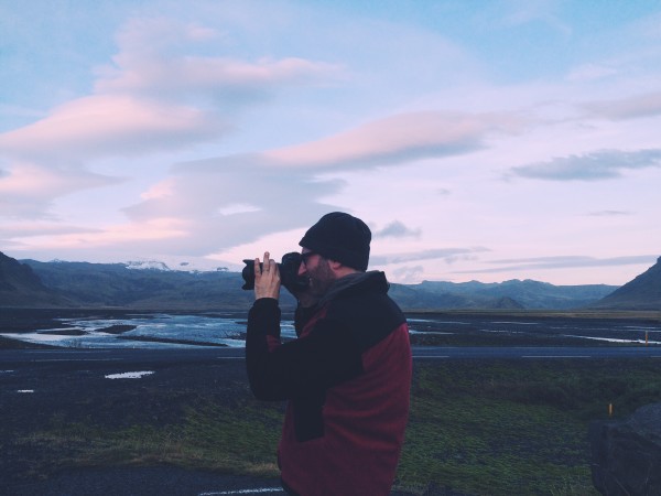 josh verluen shooting landscape of vik iceland